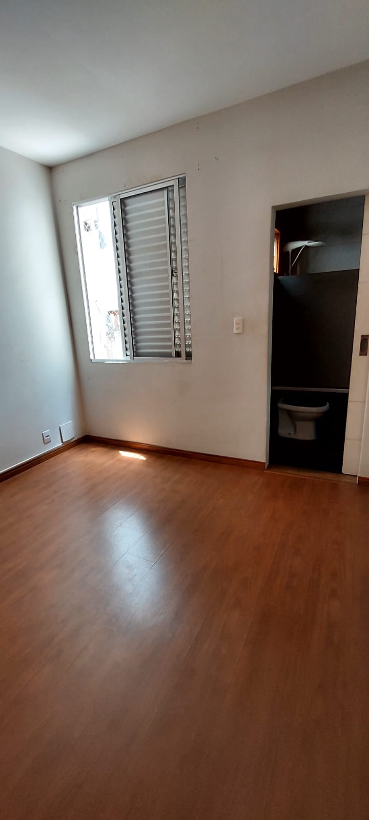 Casa à venda com 2 quartos, 70m² - Foto 9