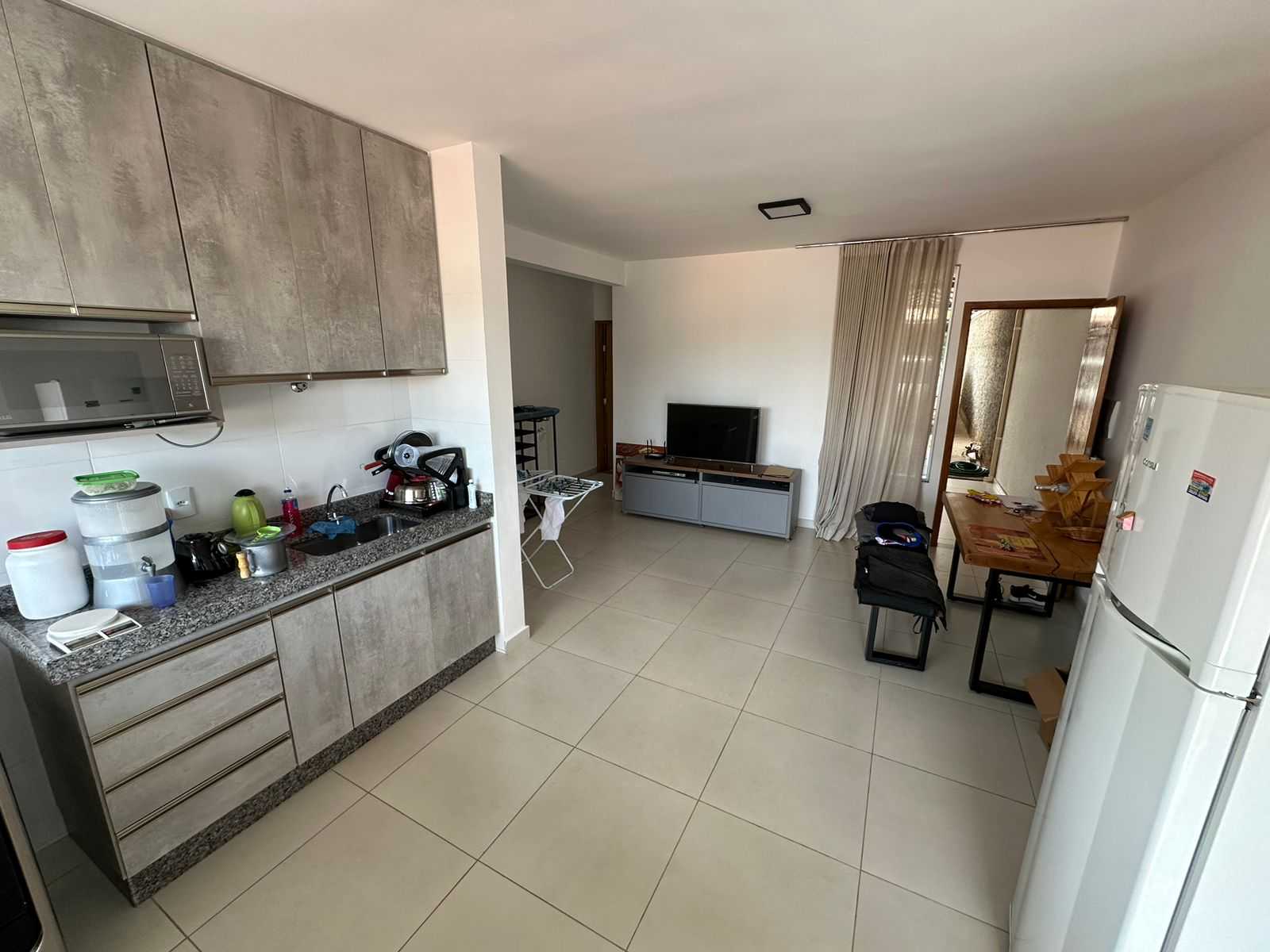 Casa à venda com 2 quartos, 61m² - Foto 4