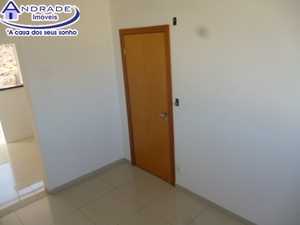 Apartamento à venda com 2 quartos, 60m² - Foto 12