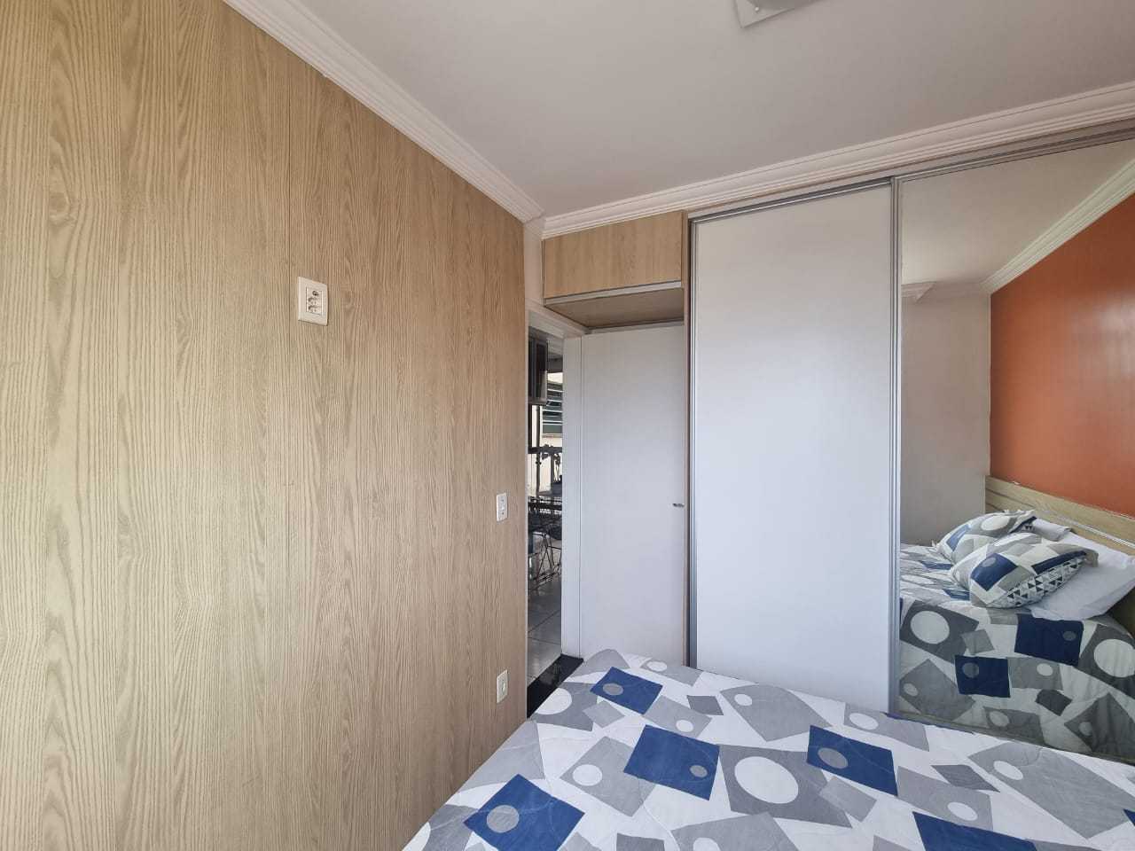 Apartamento à venda com 2 quartos, 45m² - Foto 11