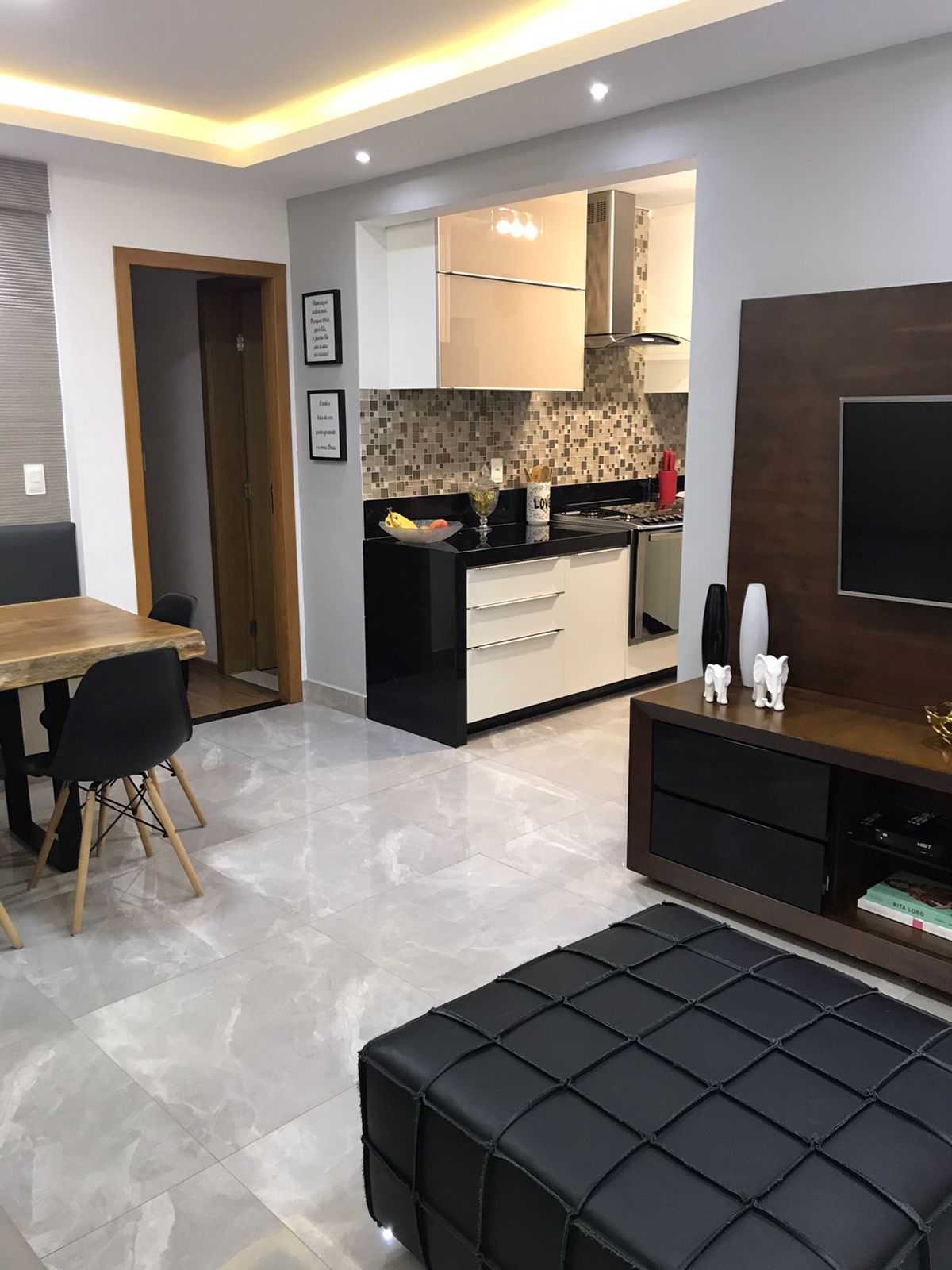 Apartamento à venda com 3 quartos, 50m² - Foto 1