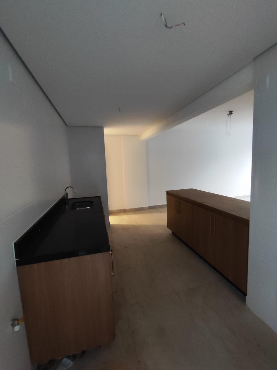 Apartamento à venda com 2 quartos, 70m² - Foto 12