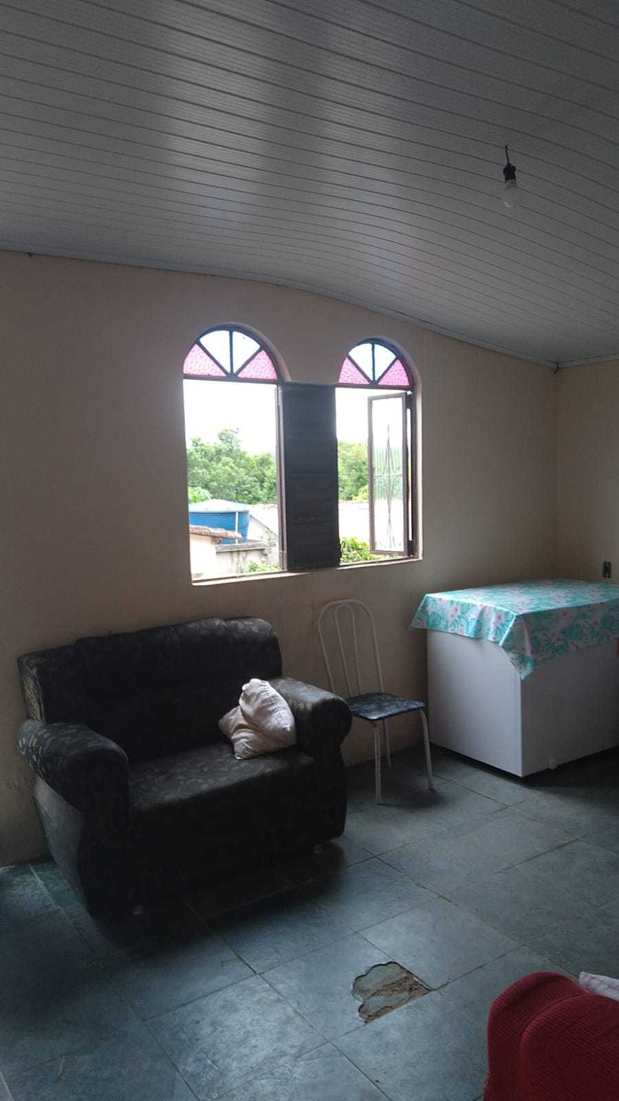 Casa à venda com 3 quartos, 90m² - Foto 2