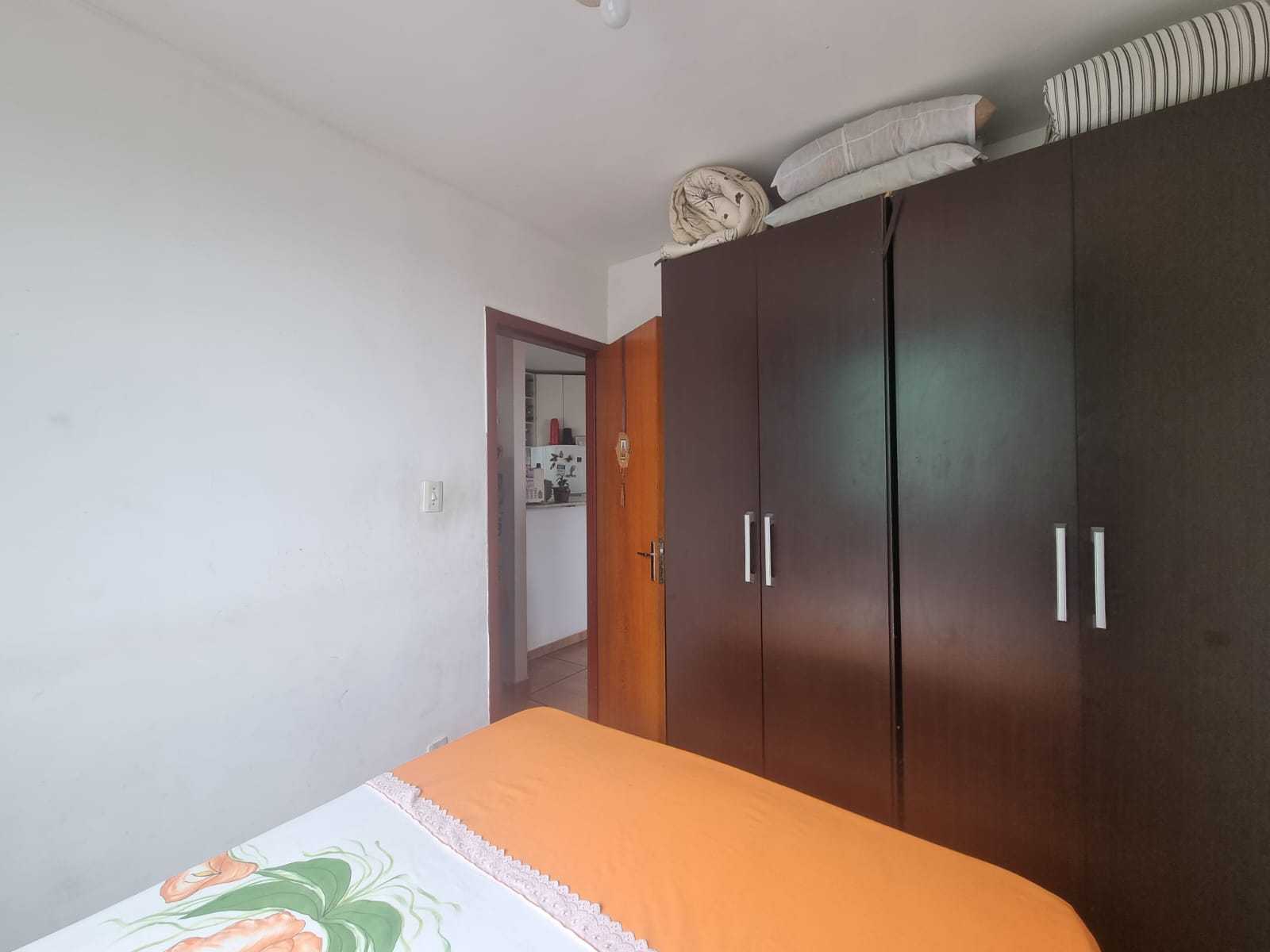 Apartamento à venda com 2 quartos, 44m² - Foto 9