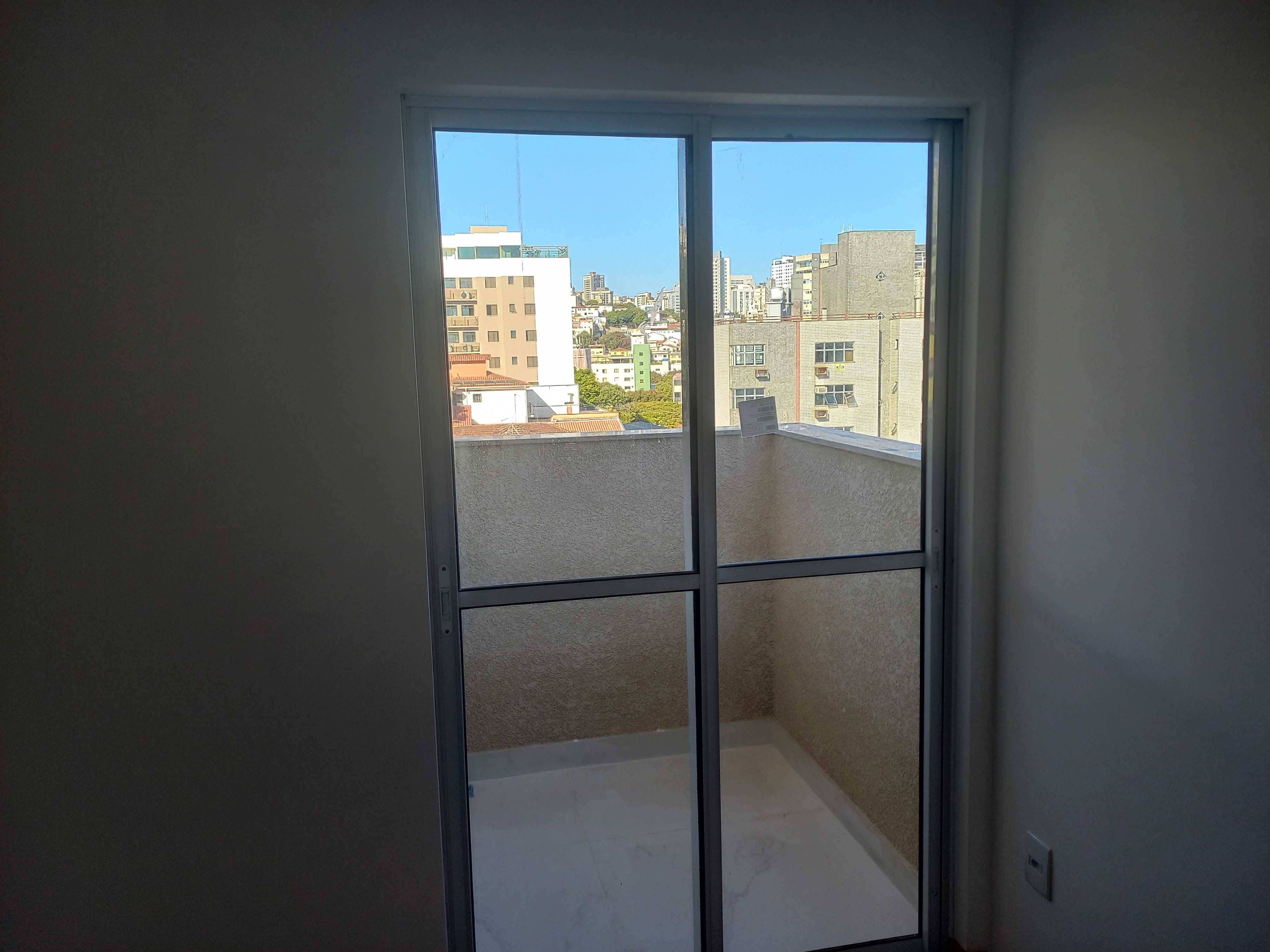 Apartamento à venda com 2 quartos, 64m² - Foto 22