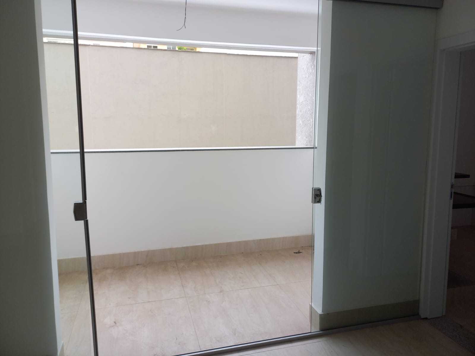 Apartamento à venda com 2 quartos, 80m² - Foto 18