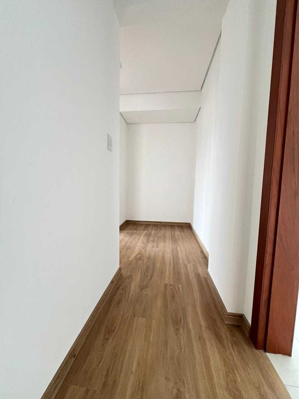 Apartamento à venda com 3 quartos, 130m² - Foto 6