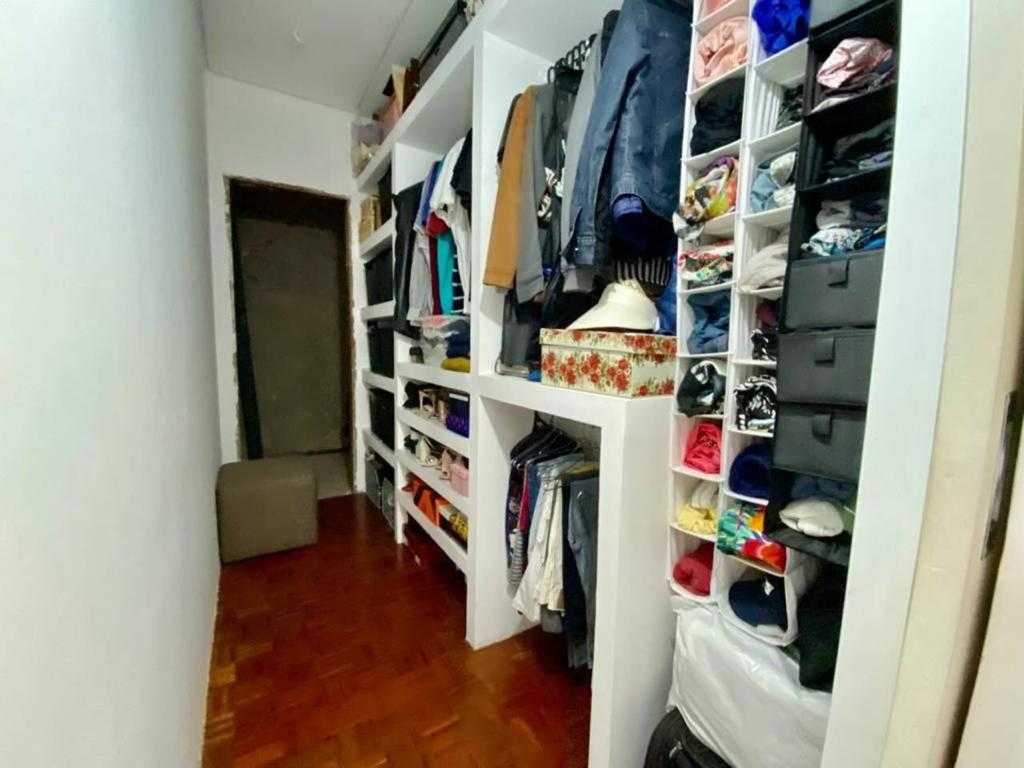 Casa à venda com 4 quartos, 180m² - Foto 17