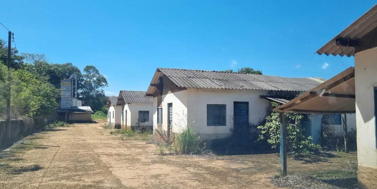 Chácara à venda com 4 quartos, 1452000m² - Foto 22