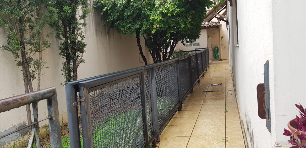 Casa à venda com 4 quartos, 400m² - Foto 15