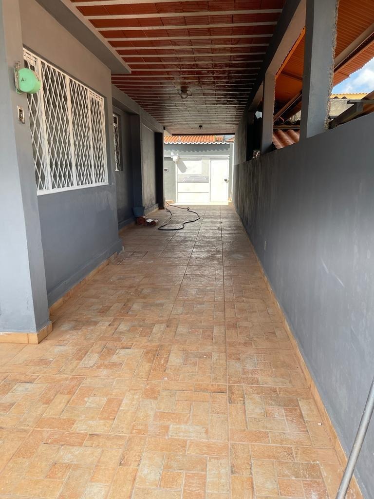 Casa à venda com 3 quartos, 200m² - Foto 6