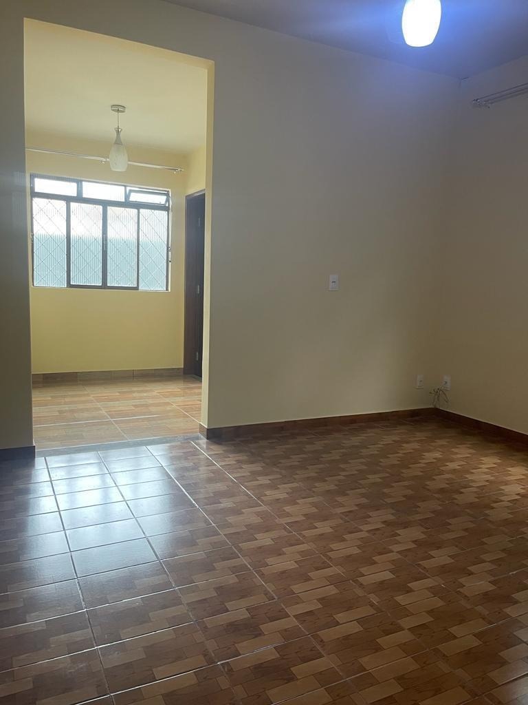 Casa à venda com 3 quartos, 200m² - Foto 16