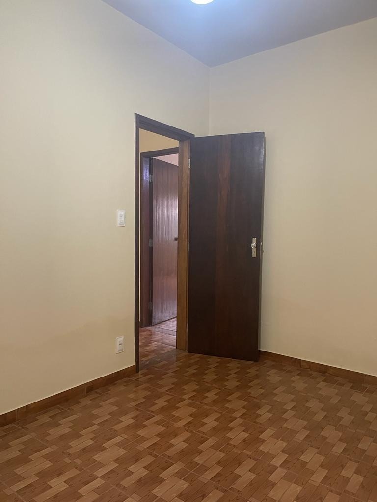 Casa à venda com 3 quartos, 200m² - Foto 21