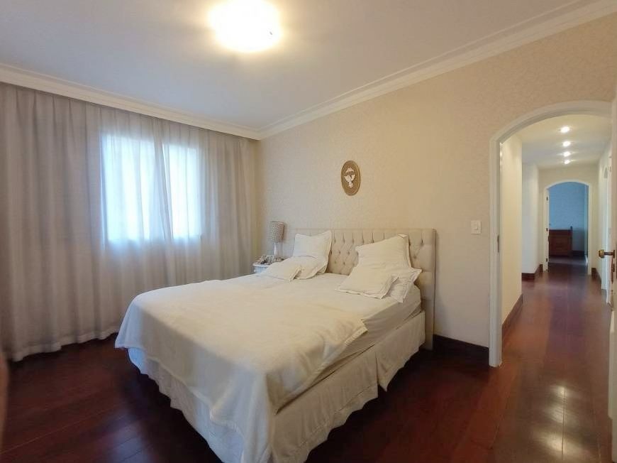 Apartamento à venda com 4 quartos, 206m² - Foto 5