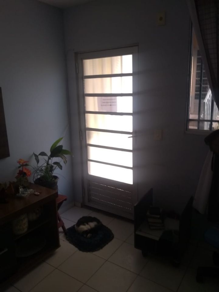 Apartamento à venda com 2 quartos, 42m² - Foto 2