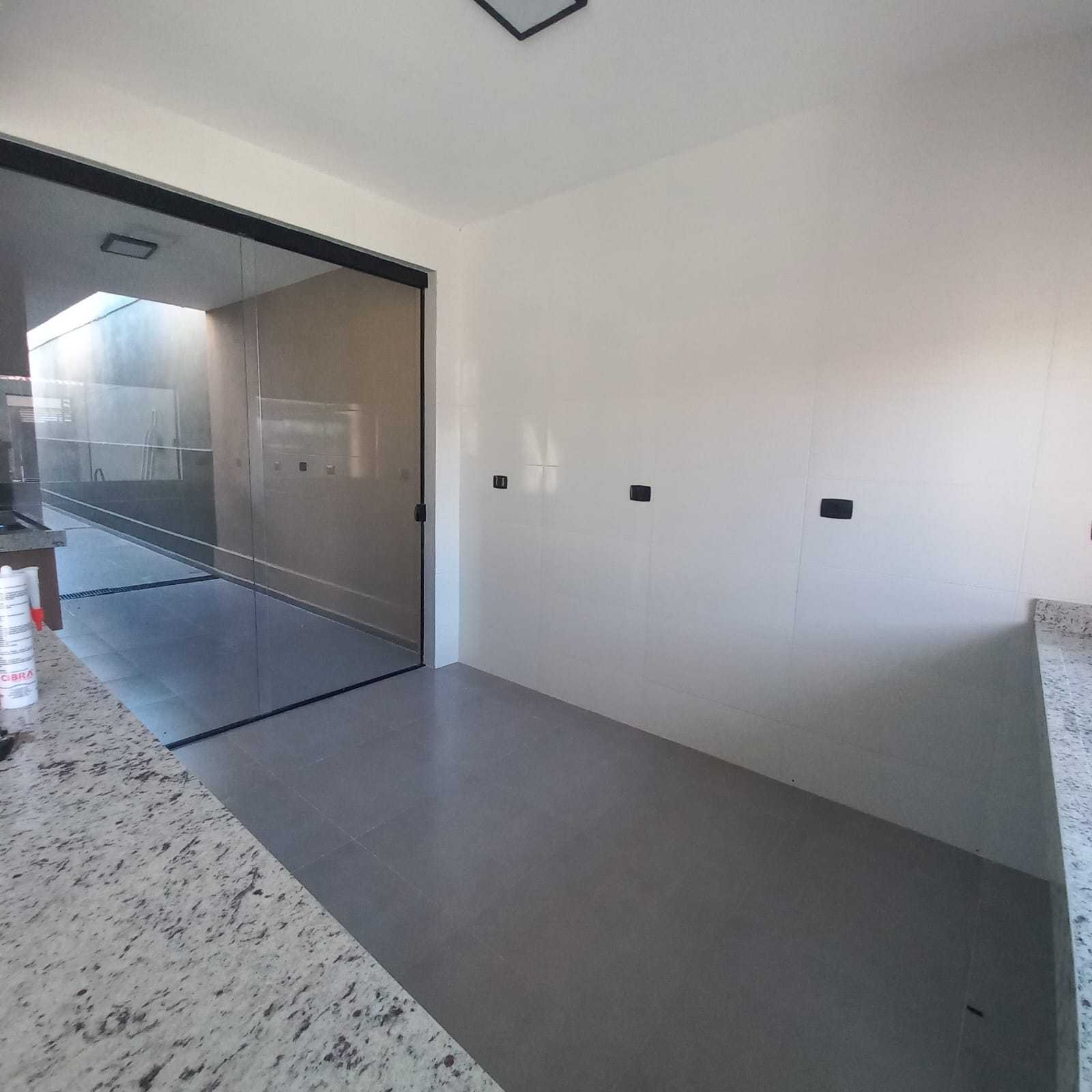 Casa à venda com 3 quartos, 168m² - Foto 9