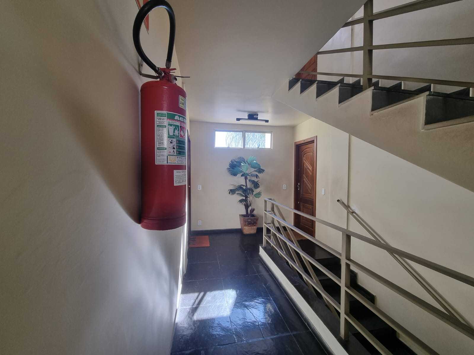 Apartamento à venda com 3 quartos, 67m² - Foto 4