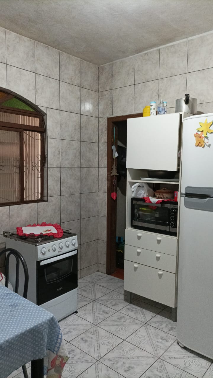 Casa à venda com 3 quartos, 360m² - Foto 7