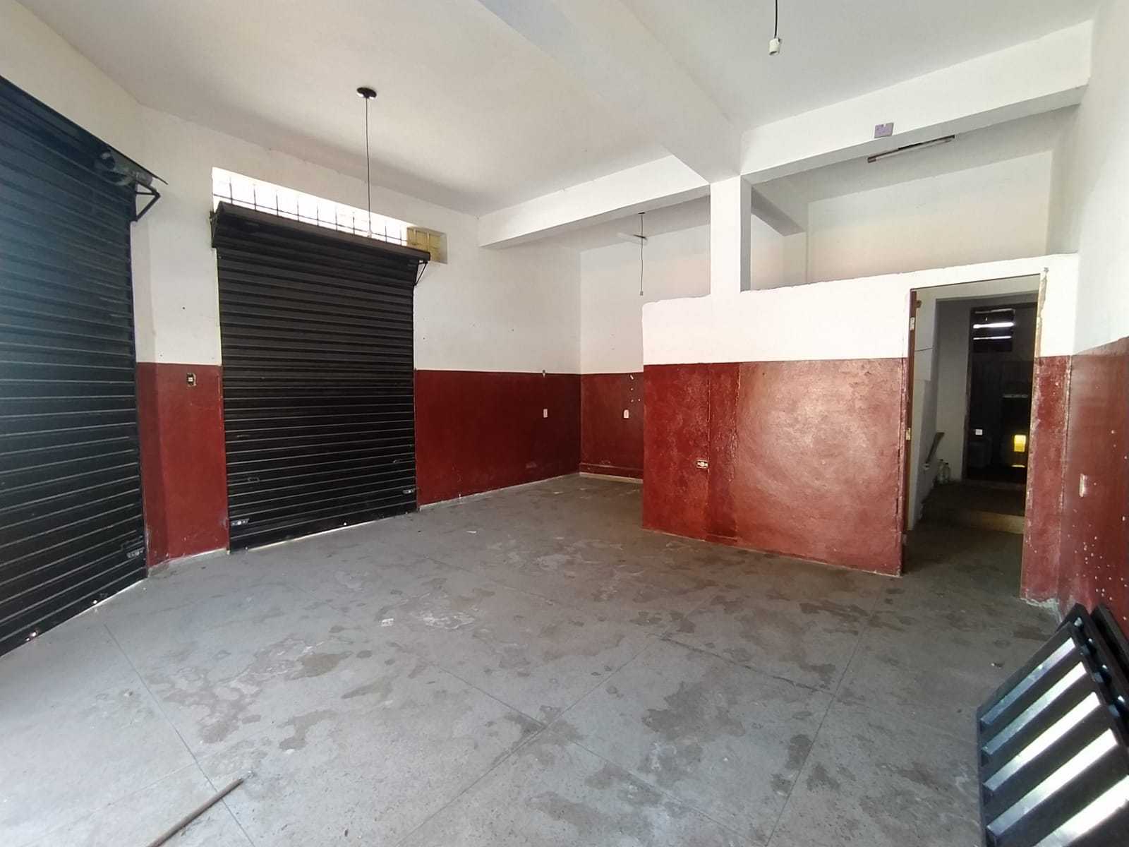 Casa à venda com 3 quartos, 360m² - Foto 4