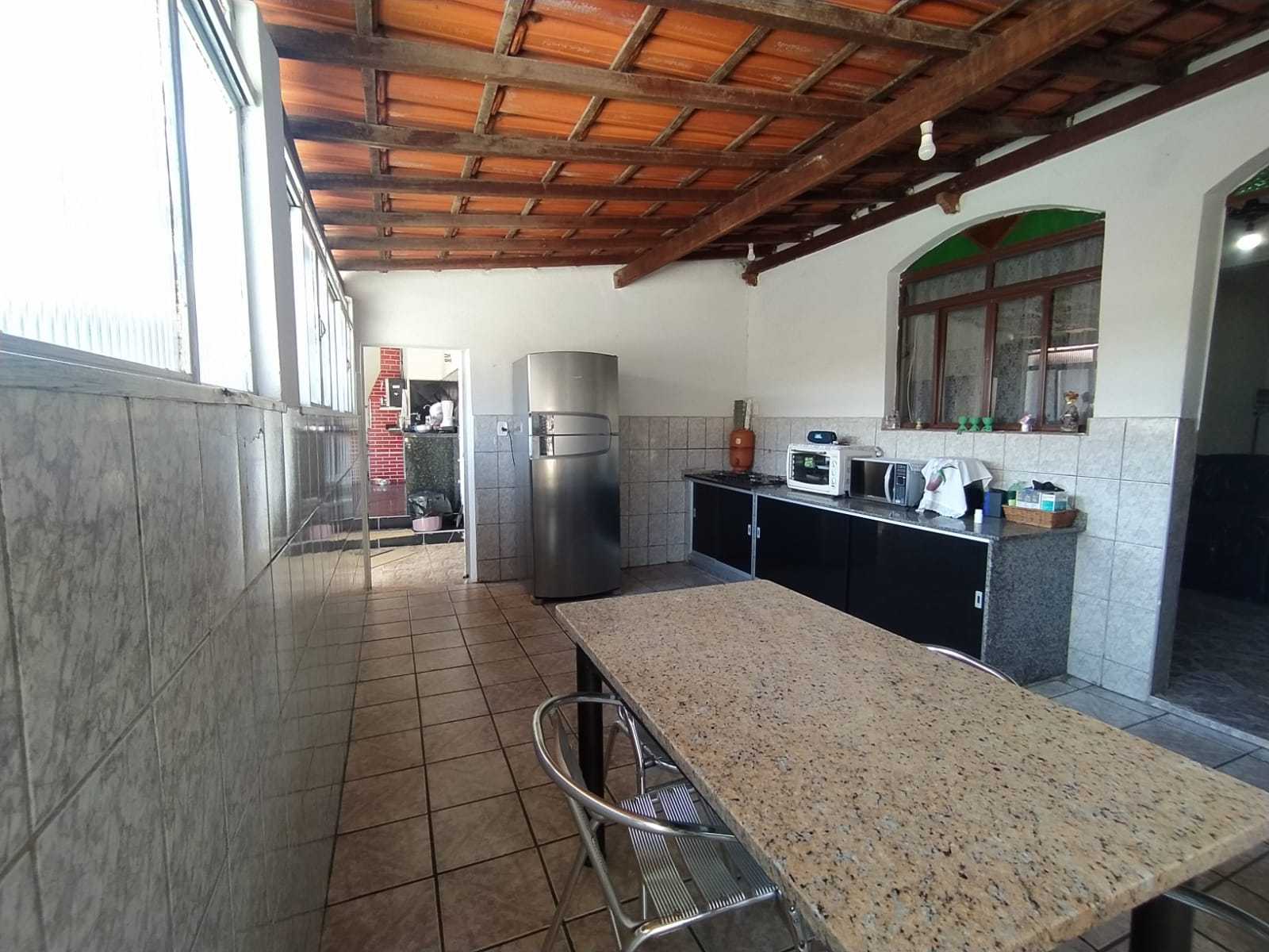 Casa à venda com 3 quartos, 360m² - Foto 21