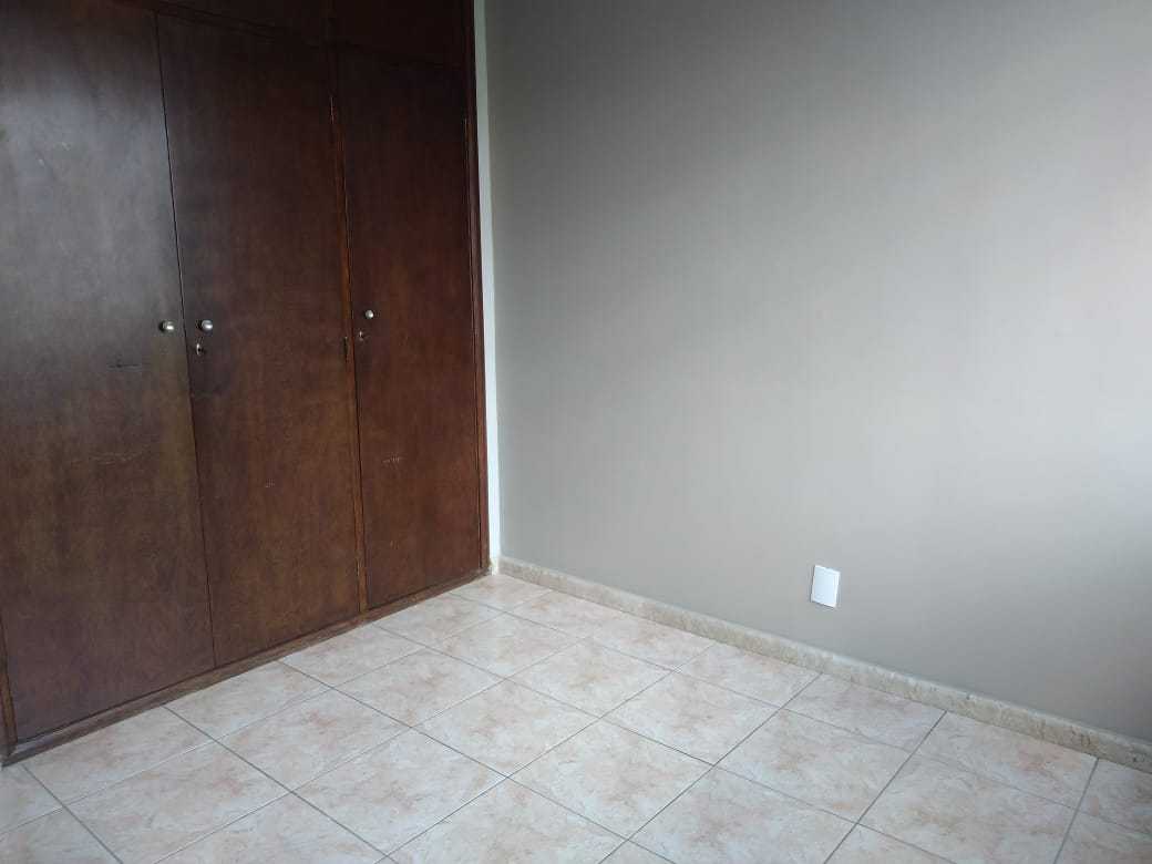 Apartamento à venda com 3 quartos - Foto 5