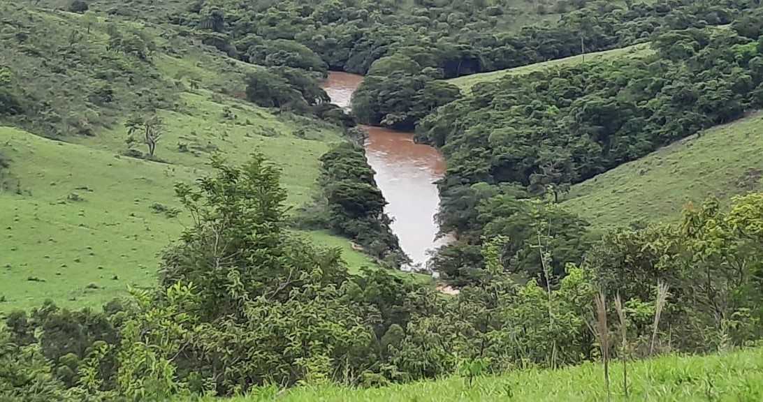 Chácara à venda com 2 quartos, 4000000m² - Foto 22