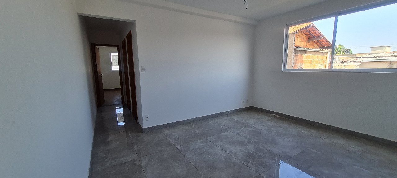 Apartamento à venda com 2 quartos, 60m² - Foto 5