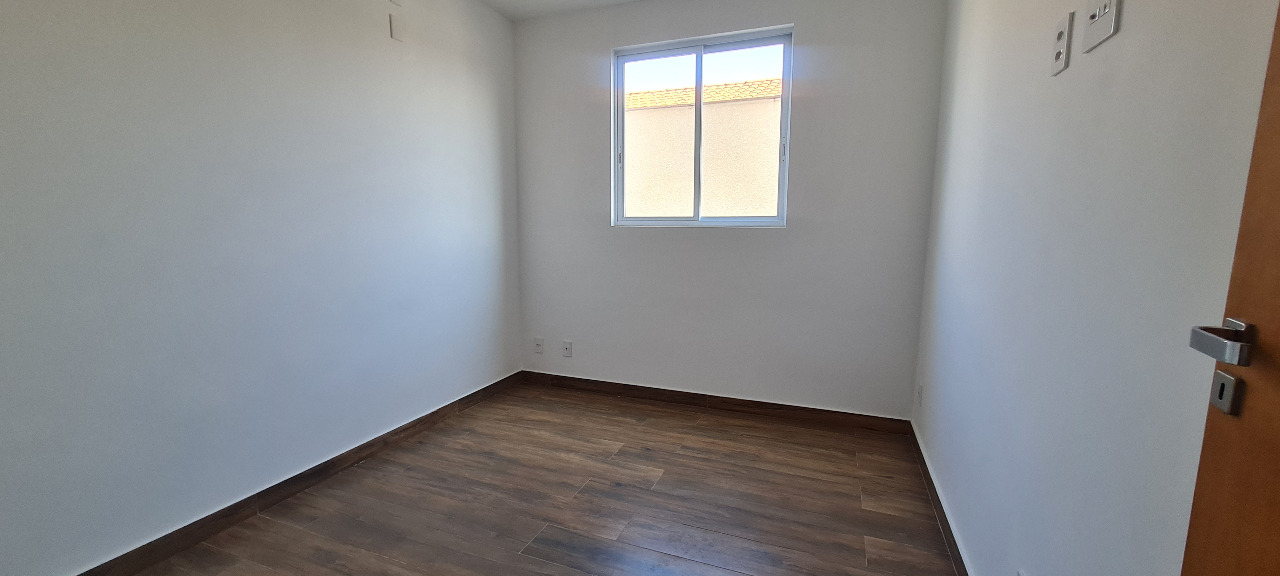 Apartamento à venda com 2 quartos, 60m² - Foto 8