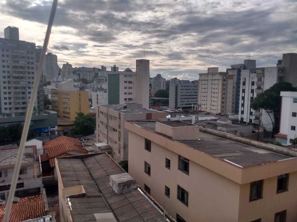 Apartamento à venda com 3 quartos, 70m² - Foto 3