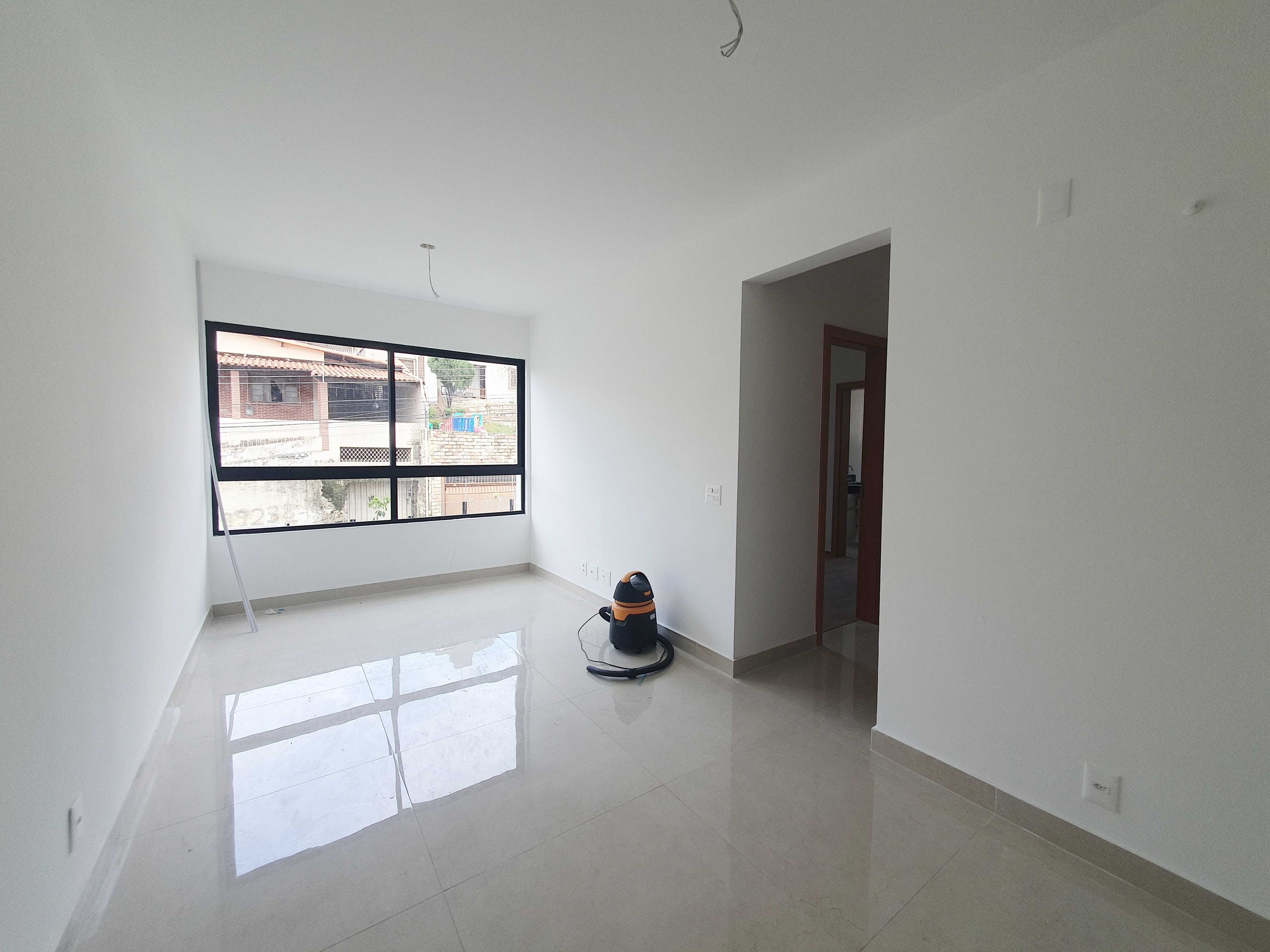 Apartamento à venda com 2 quartos, 169m² - Foto 1