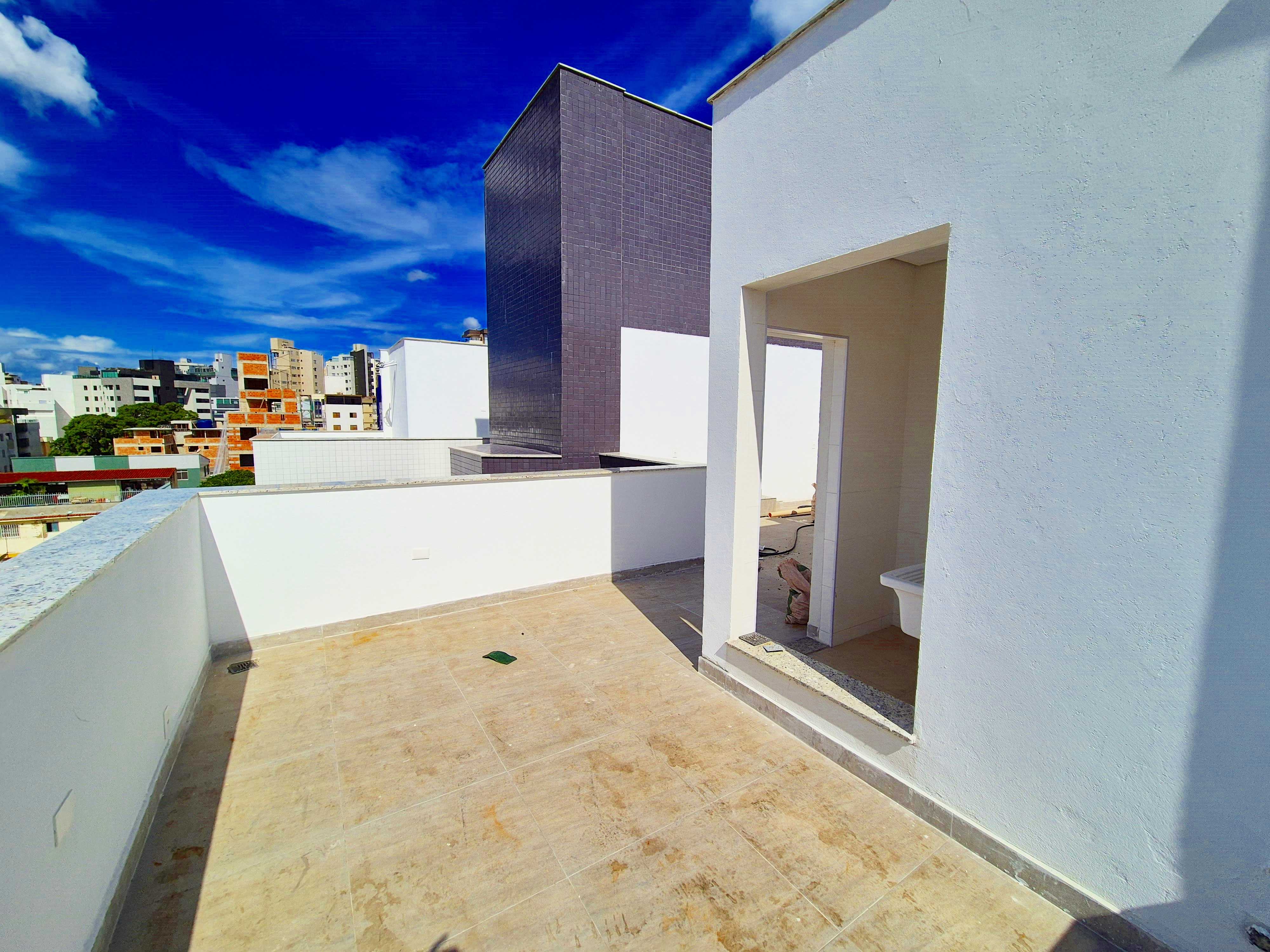 Apartamento à venda com 2 quartos, 122m² - Foto 1