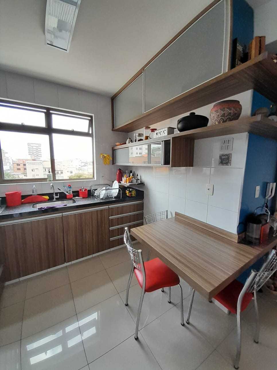 Apartamento à venda com 4 quartos, 102m² - Foto 3