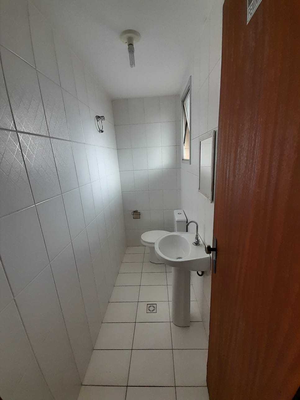 Apartamento à venda com 3 quartos, 85m² - Foto 2