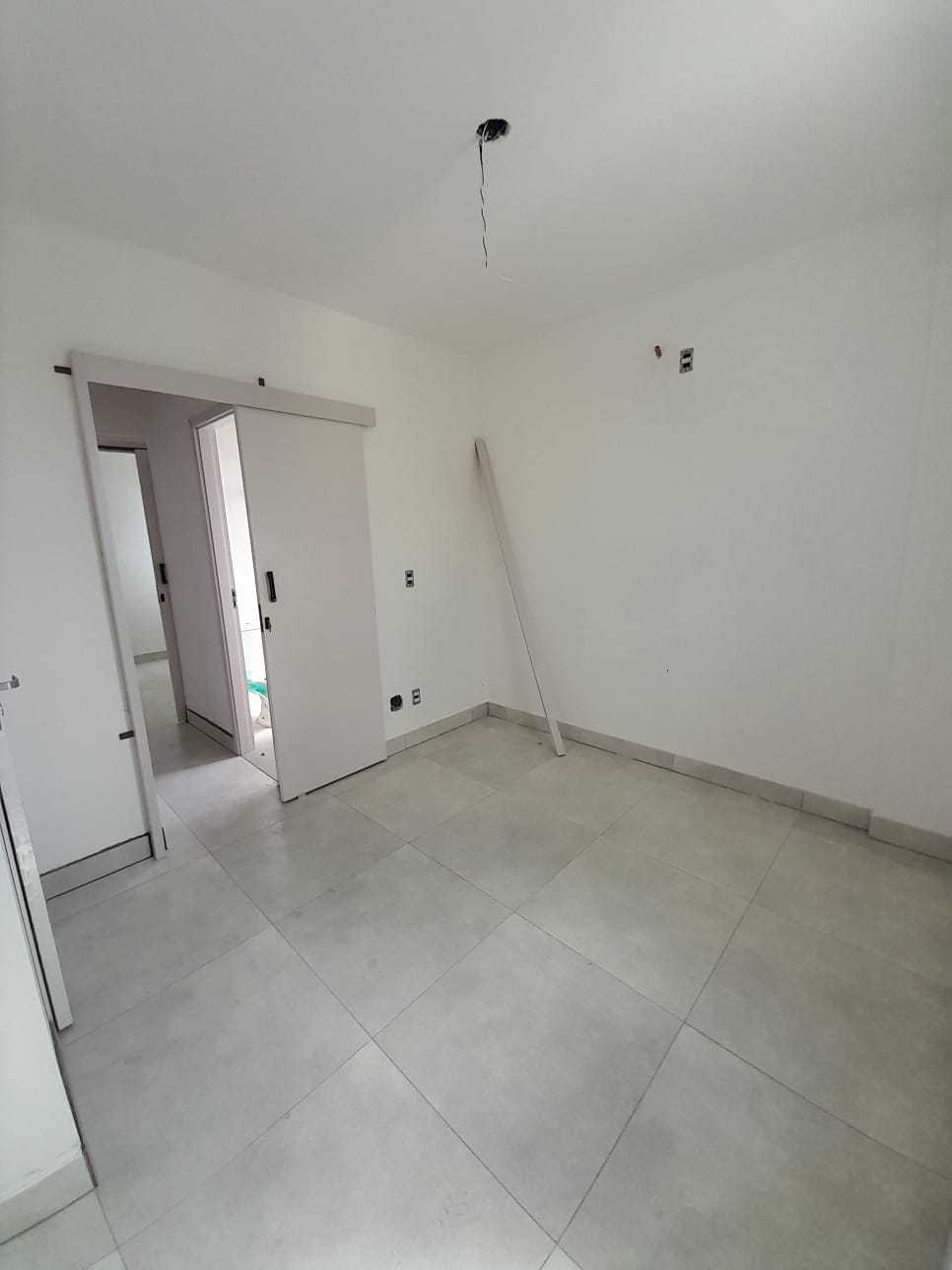 Apartamento à venda com 3 quartos, 102m² - Foto 8