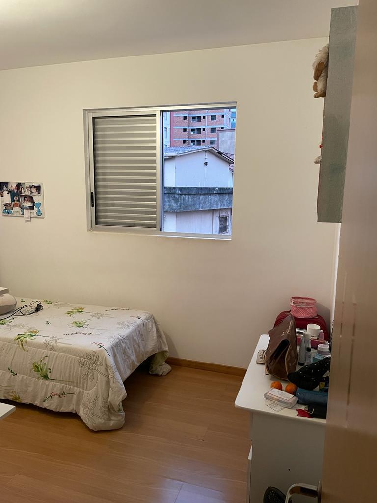 Apartamento à venda com 3 quartos, 94m² - Foto 4