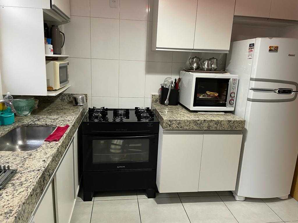 Apartamento à venda com 3 quartos, 94m² - Foto 11