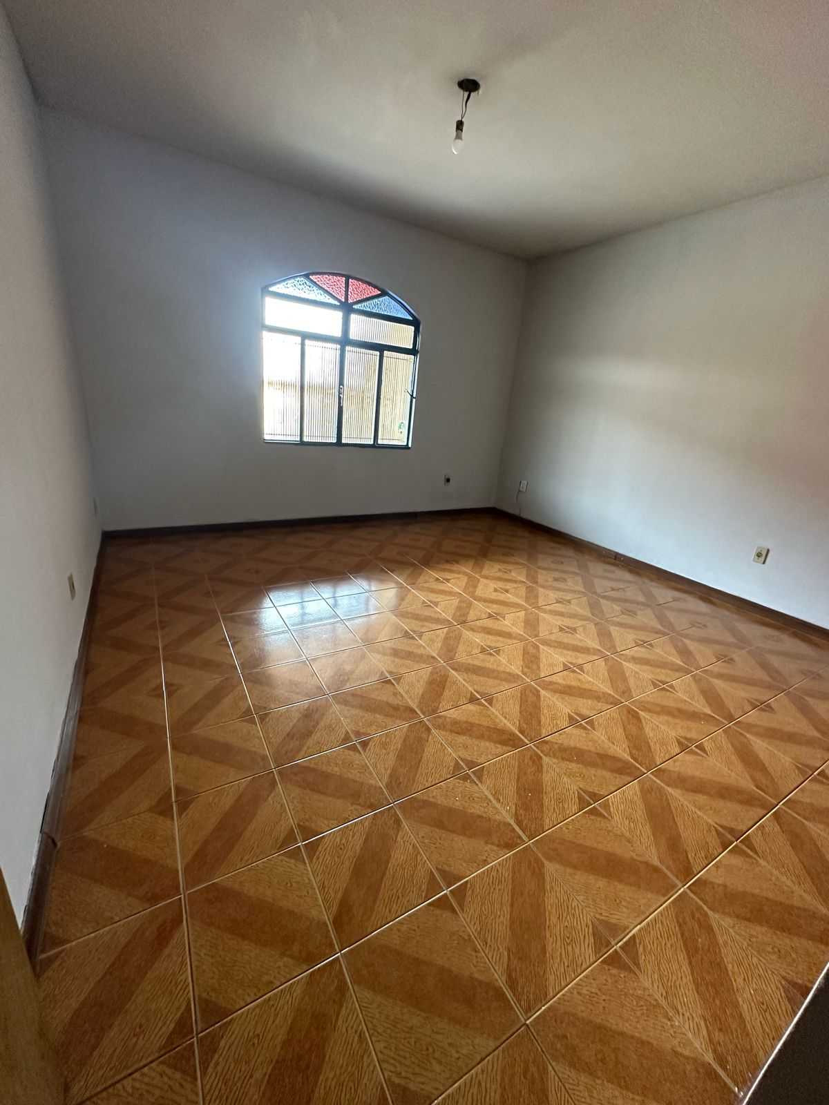 Casa à venda com 8 quartos, 359m² - Foto 8