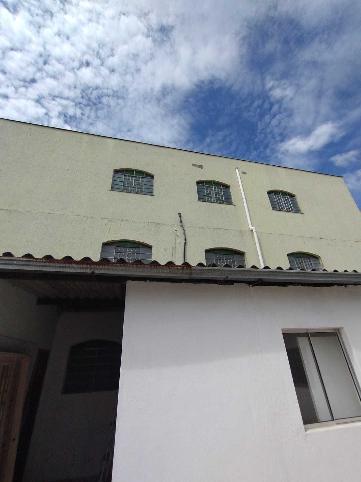 Prédio Inteiro para alugar com 2 quartos, 1000m² - Foto 2