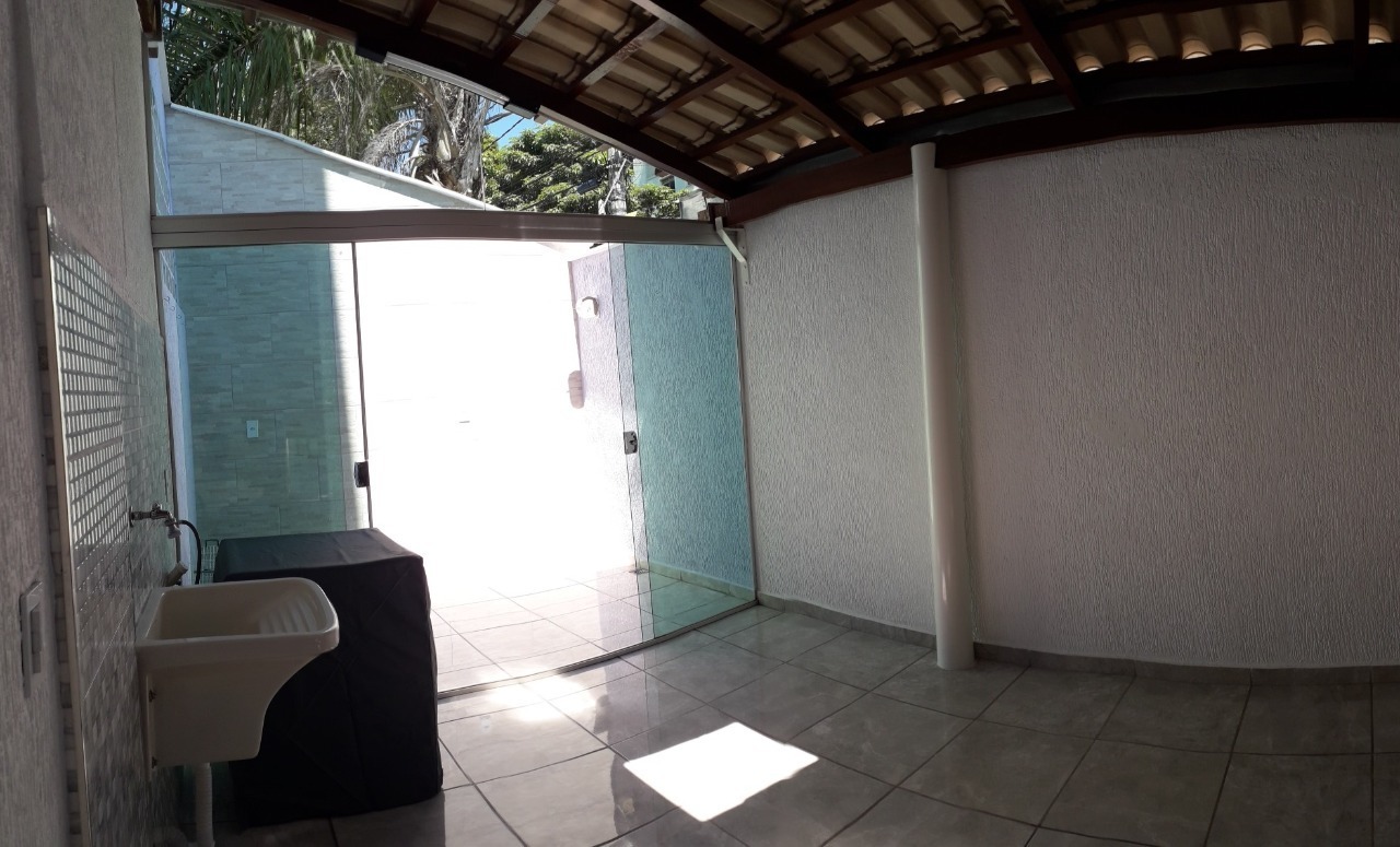 Apartamento à venda com 2 quartos, 79m² - Foto 2