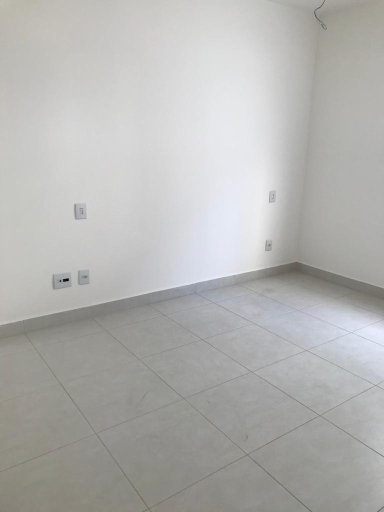 Apartamento à venda com 3 quartos, 90m² - Foto 5