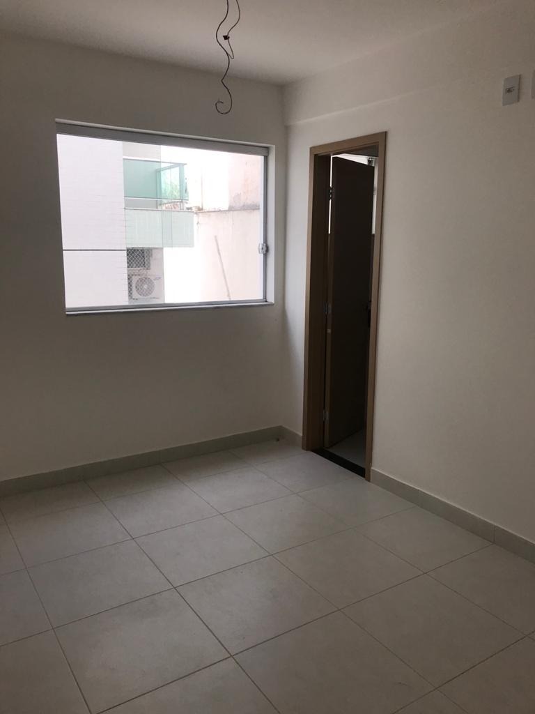 Apartamento à venda com 3 quartos, 90m² - Foto 7