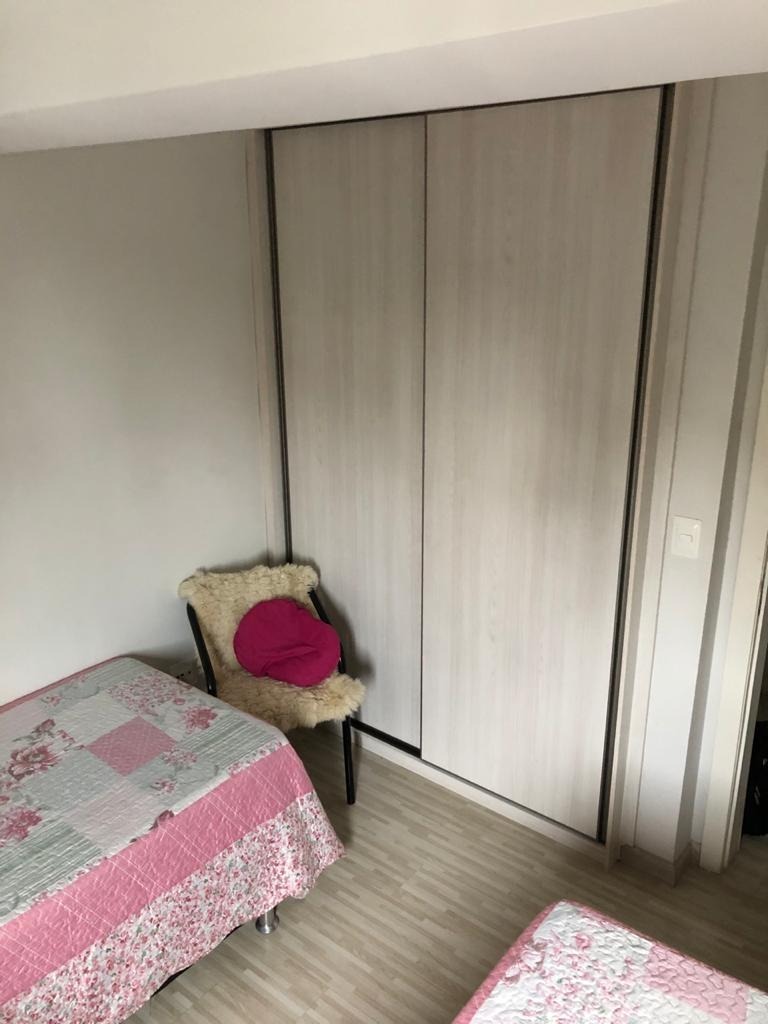 Apartamento à venda com 3 quartos, 105m² - Foto 7