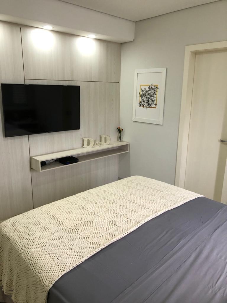 Apartamento à venda com 3 quartos, 105m² - Foto 3