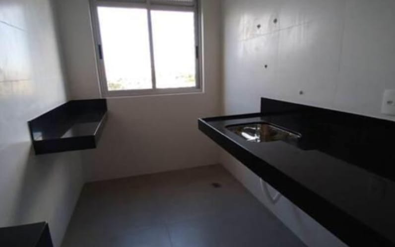 Apartamento à venda com 2 quartos, 64m² - Foto 4