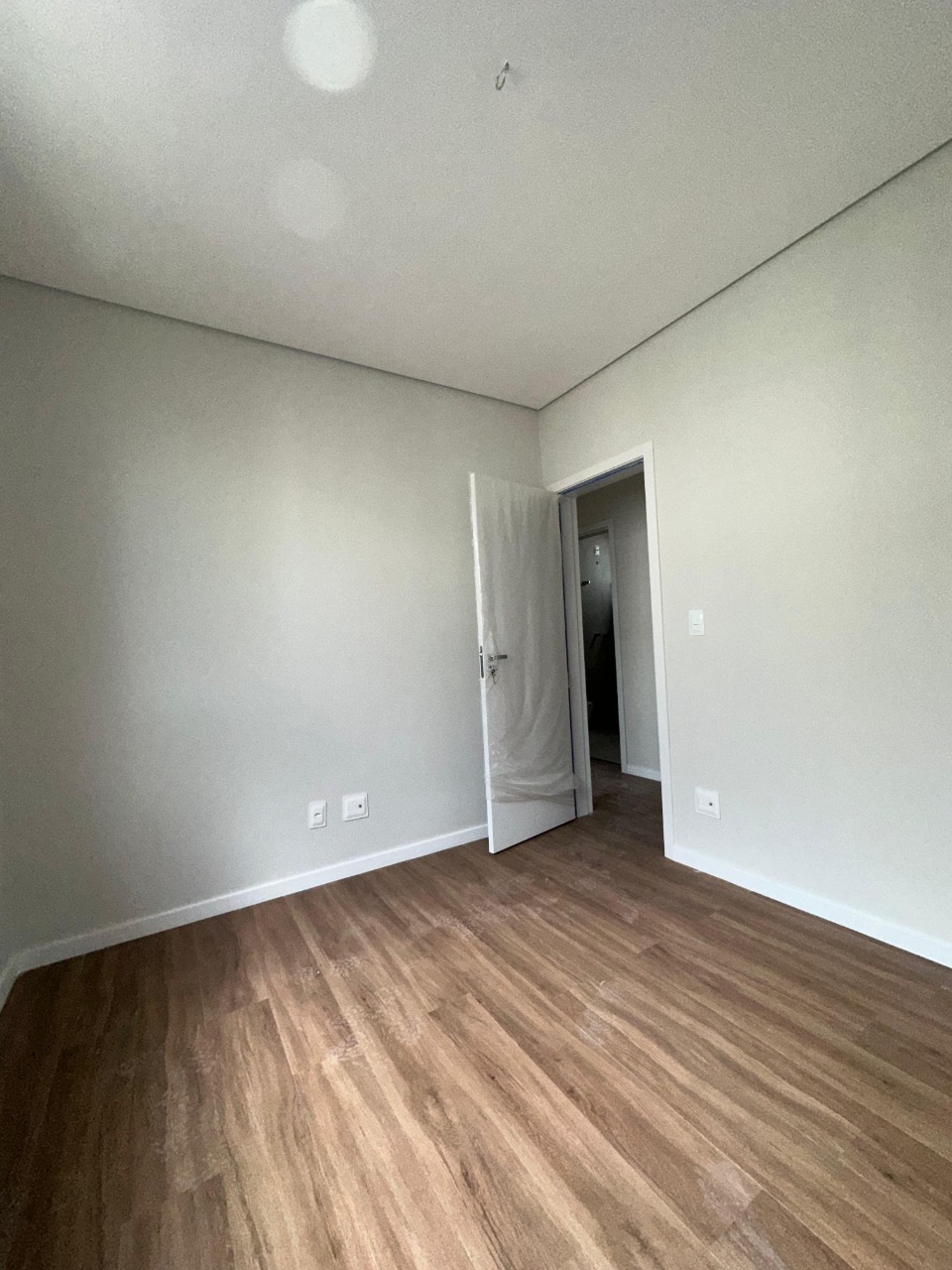 Apartamento à venda com 1 quarto, 127m² - Foto 13