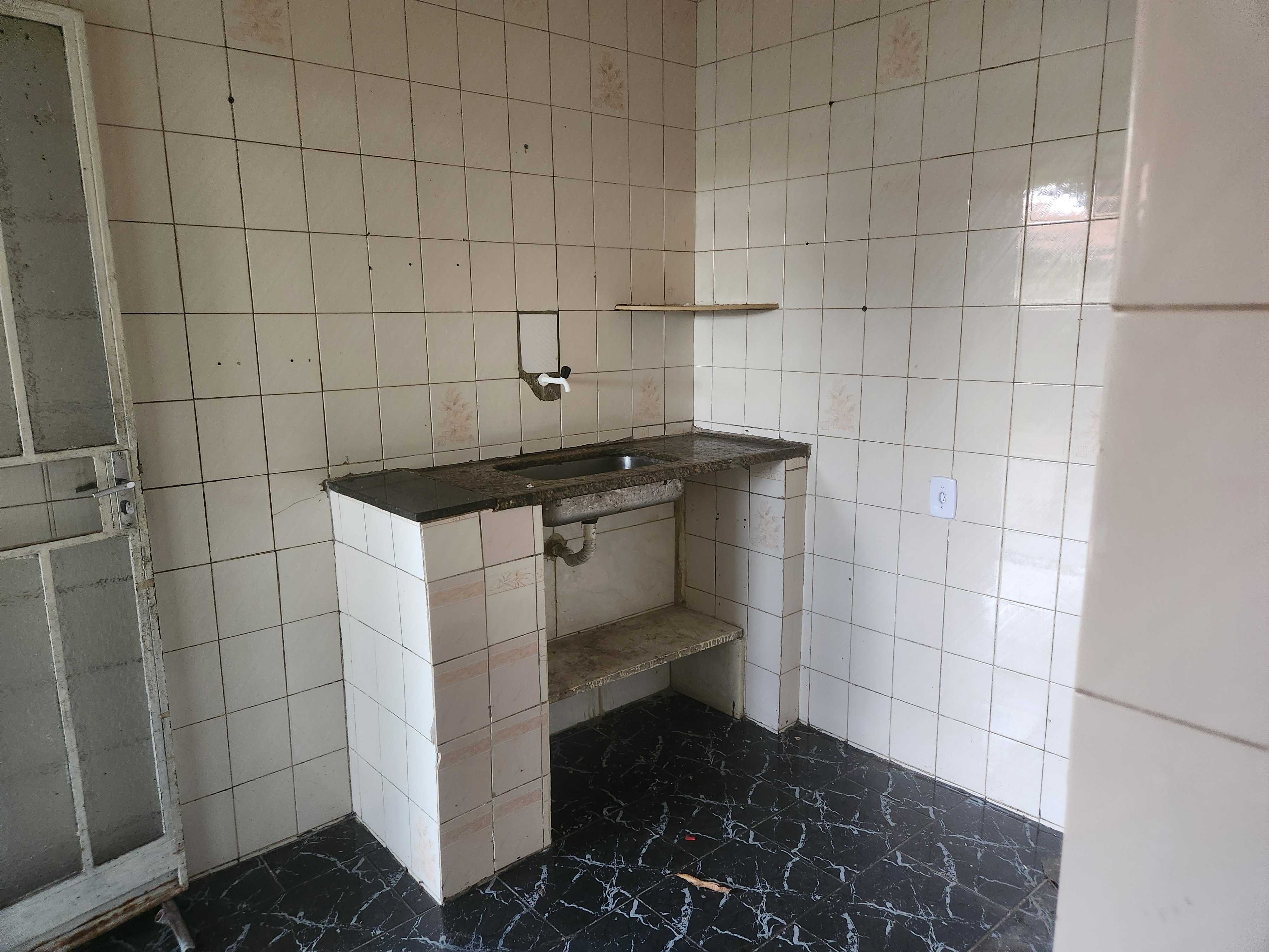 Casa à venda com 7 quartos, 360m² - Foto 12