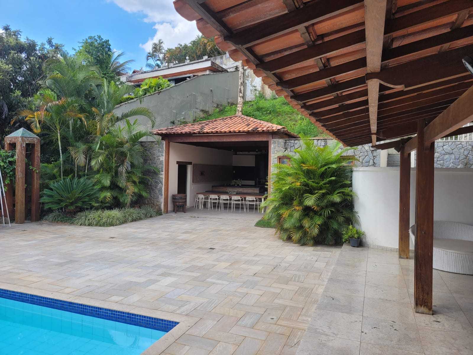 Casa à venda com 5 quartos, 931m² - Foto 22