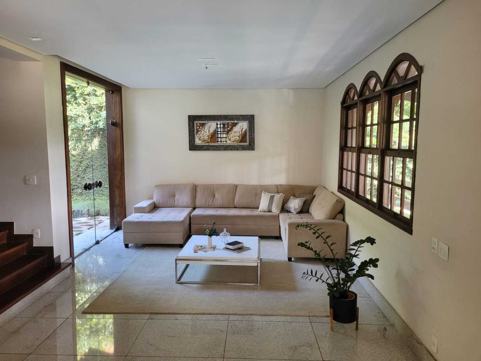 Casa à venda com 5 quartos, 931m² - Foto 4