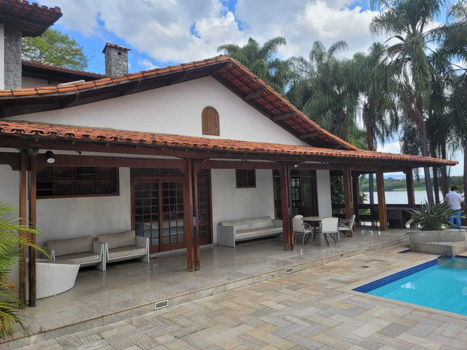 Casa à venda com 5 quartos, 931m² - Foto 3