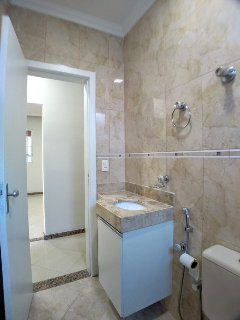 Casa à venda com 3 quartos, 360m² - Foto 11